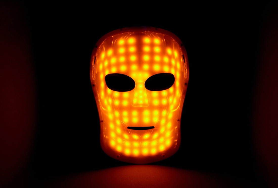 Best Red Light Mask Therapy for Face - Uses, Benefits, and Risks